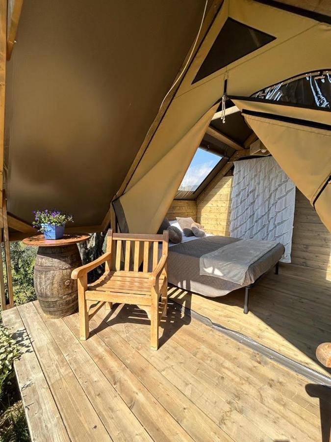 Glamping Suite Il Grillo Lamporecchio Exteriör bild